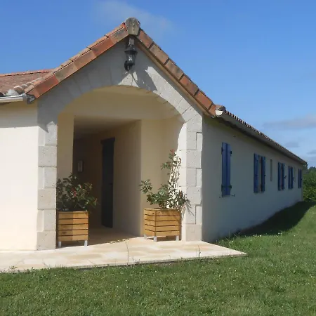 Alojamento de Acomodação e Pequeno-almoço L'auberge *