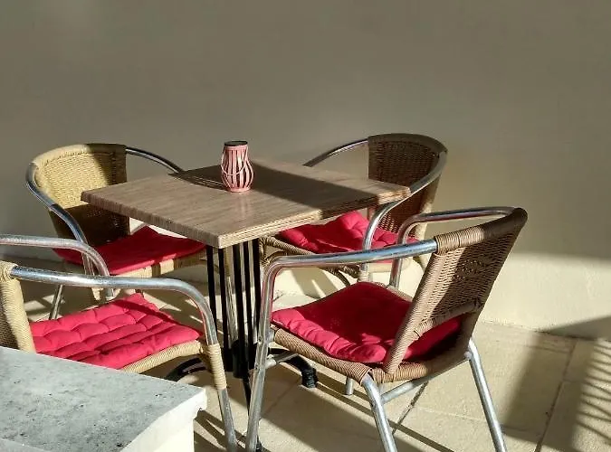 ベッド・アンド・ブレックファスト L'auberge 4*